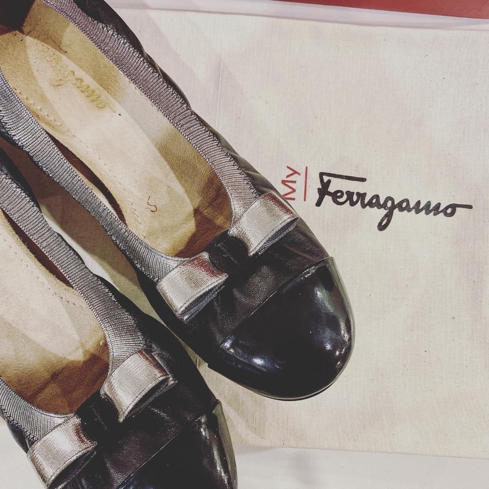 SALE!Ferragamo Mid heel shoes